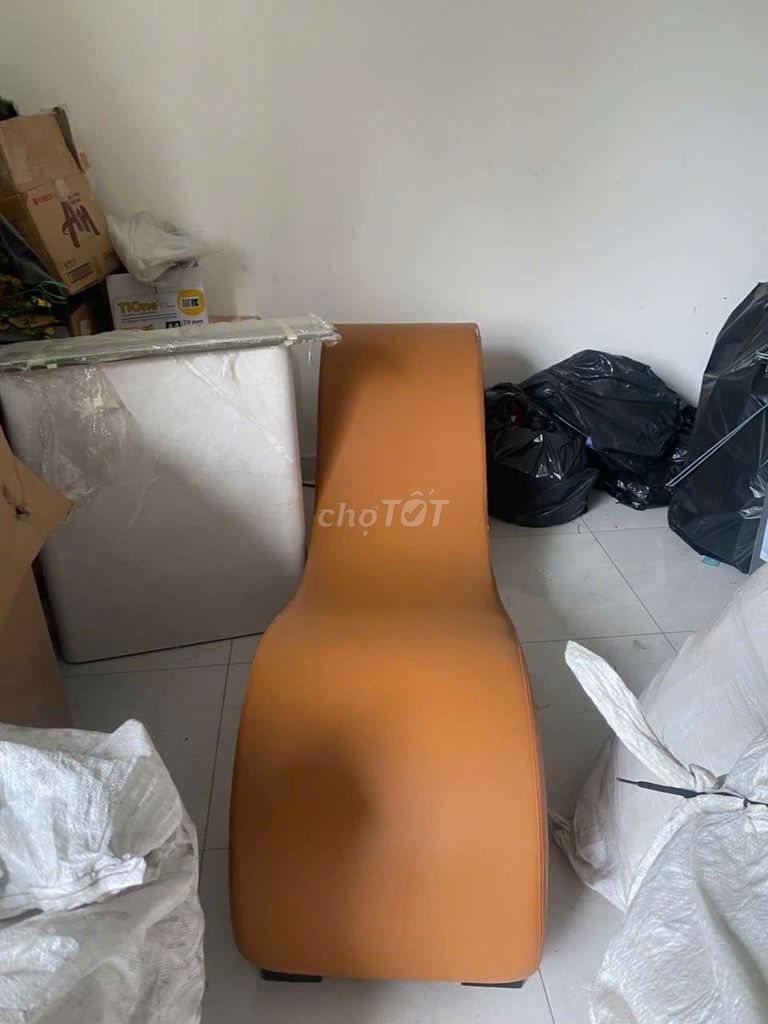 Ghế tình yêu màu Nâu da. Mua bán Bàn ghế tại Quận 4 Tp Hồ Chí Minh được đăng bởi Hạnh hình 1
