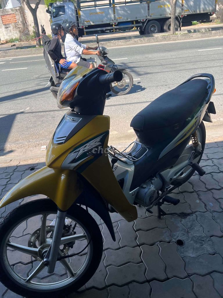Honda Wave RS 2006 сборка Япония с документами