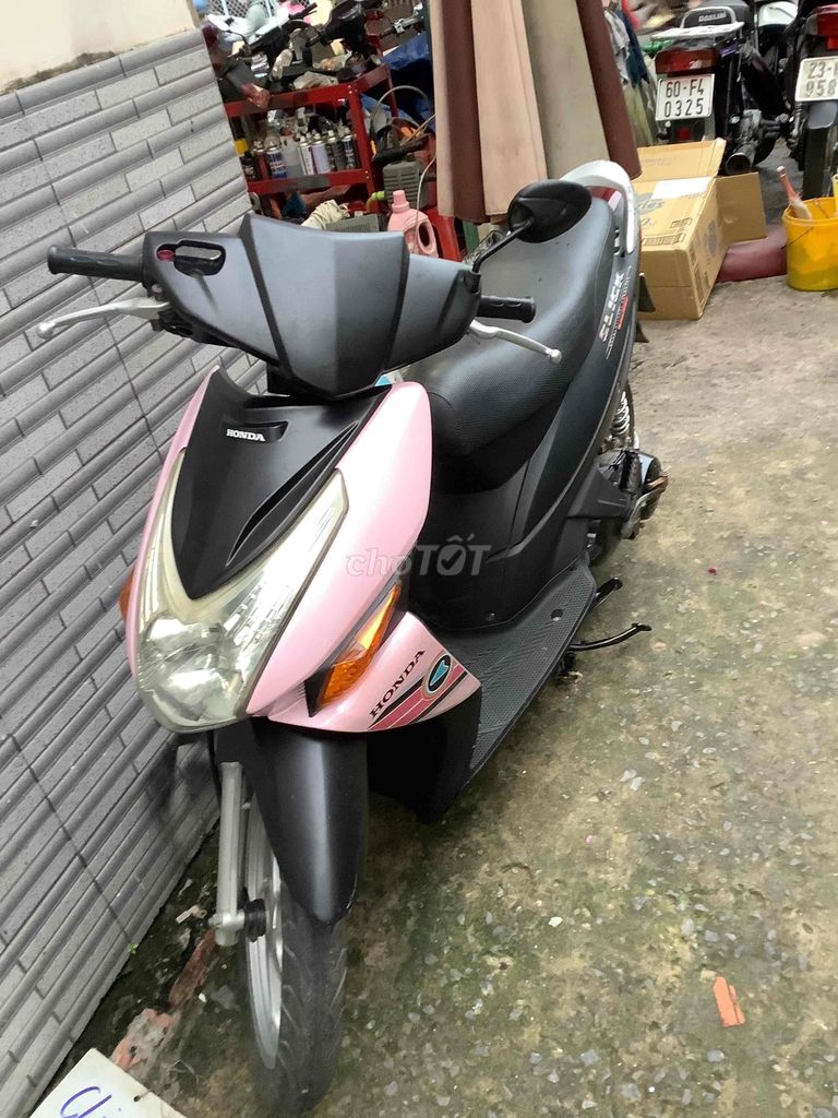 Click màu đen xe đẹp biển thành phố. Mua bán Xe máy tại Quận Bình Tân Tp Hồ Chí Minh được đăng bởi Son hình 6