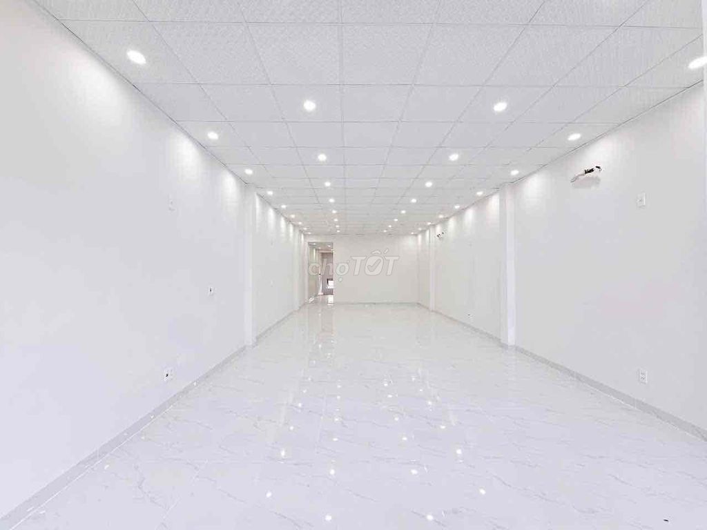 💜Cho thuê nhà 3 tầng trống suốt Điện Biên Phủ , ngang 5m , dtsd 300m2