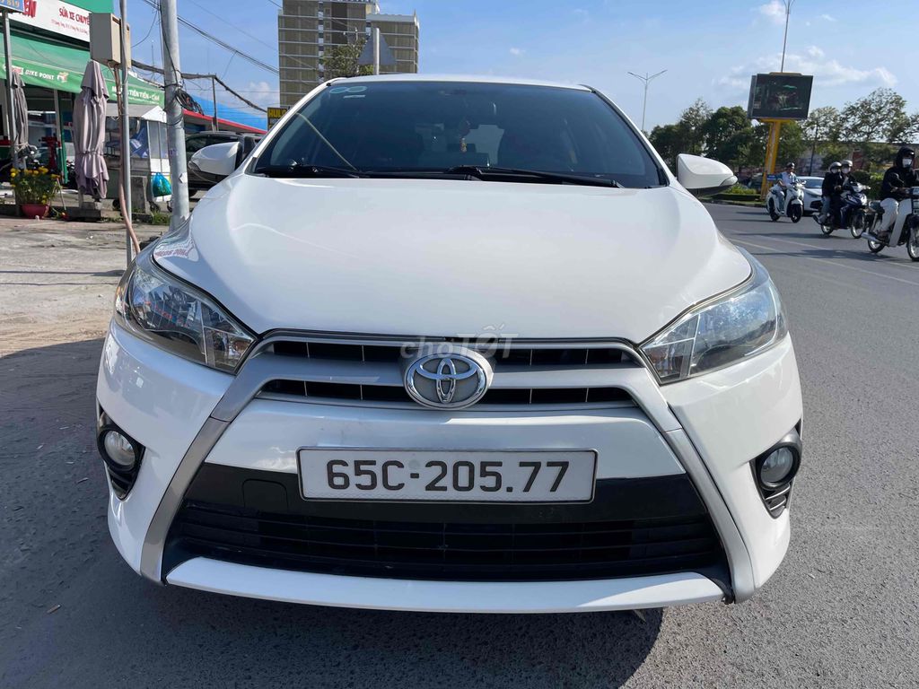 Toyota Yaris 2015 1.3E  AT - 86000 km nhập Thái