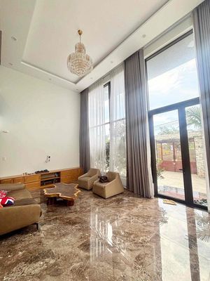 Аренда · 4 комн. · 100 м² · Quận Cẩm Lệ, ул. Đường Nguyễn Quang Diêu
