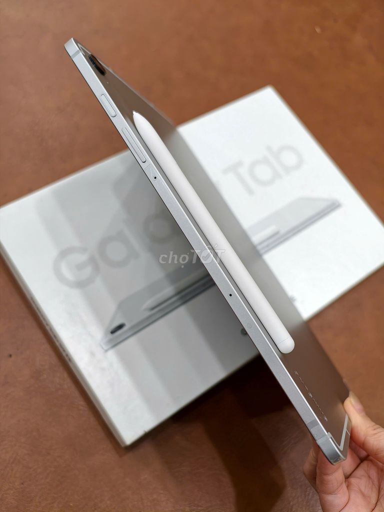 Samsung Galaxy Tab S9 Fe 6-128gb màu Bạc Fullbox. Mua bán Máy tính bảng tại Quận Đống Đa Hà Nội được đăng bởi Hn Store hình 1