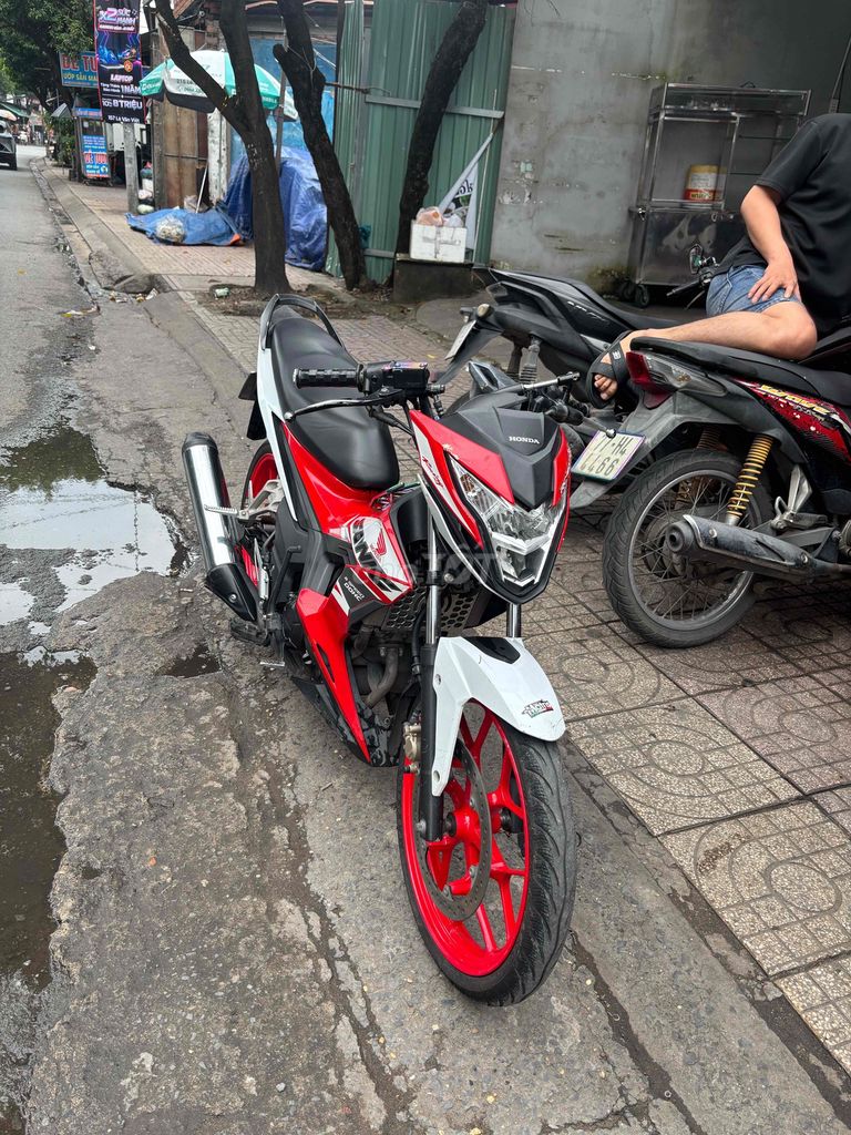 Cần bán Sonic zin keng. Mua bán Xe máy tại Thành phố Thủ Đức Tp Hồ Chí Minh được đăng bởi Le Khai hình 1