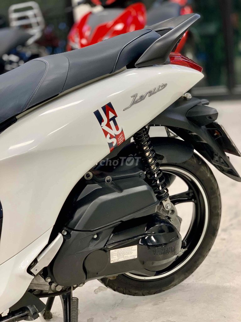 Yamaha Janus 2019 Smartkey chính chủ đẹp zin chuẩn. Mua bán Xe máy tại Thành phố Thủ Đức Tp Hồ Chí Minh được đăng bởi Khương Phan hình 9