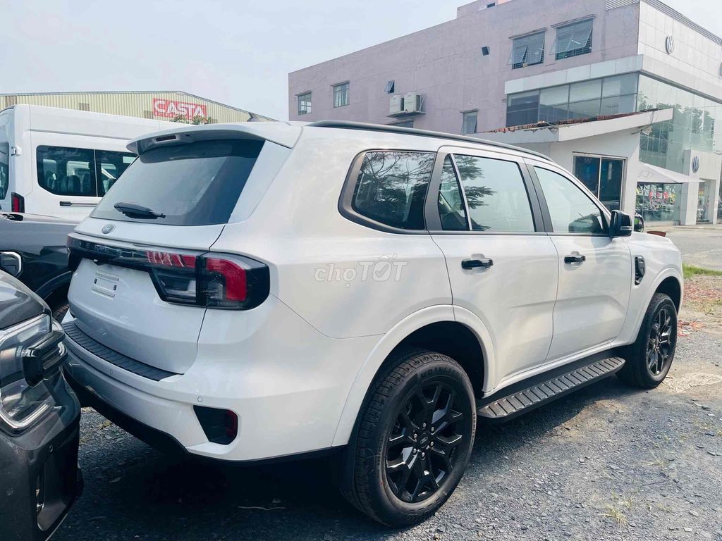 2025 Everest Sport 2.0L 4x2 bank 80%, lãi 7,6%. Mua bán Ô tô tại Thành phố Thủ Đức Tp Hồ Chí Minh được đăng bởi FORD THỦ ĐỨC TRẦN THẮNG  hình 11
