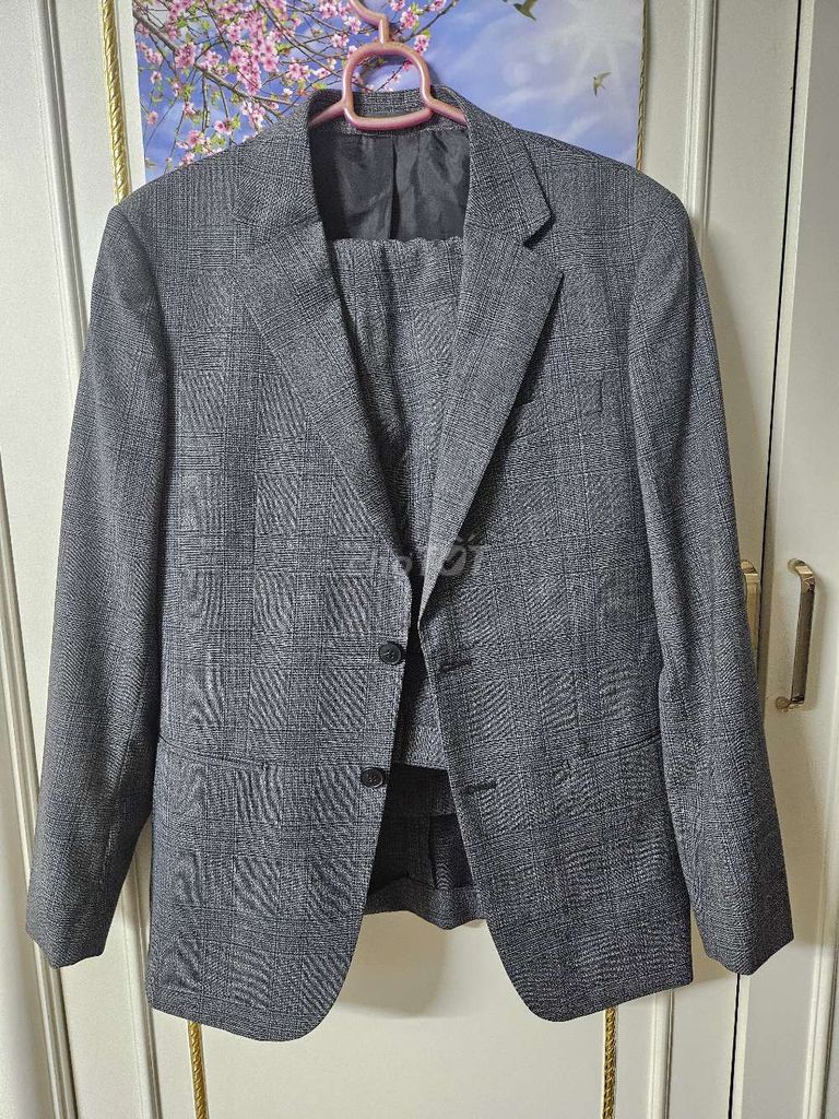 Bộ suit nam vải kẻ caro. Mua bán Quần áo tại Quận Đống Đa Hà Nội được đăng bởi Thanh hình 1