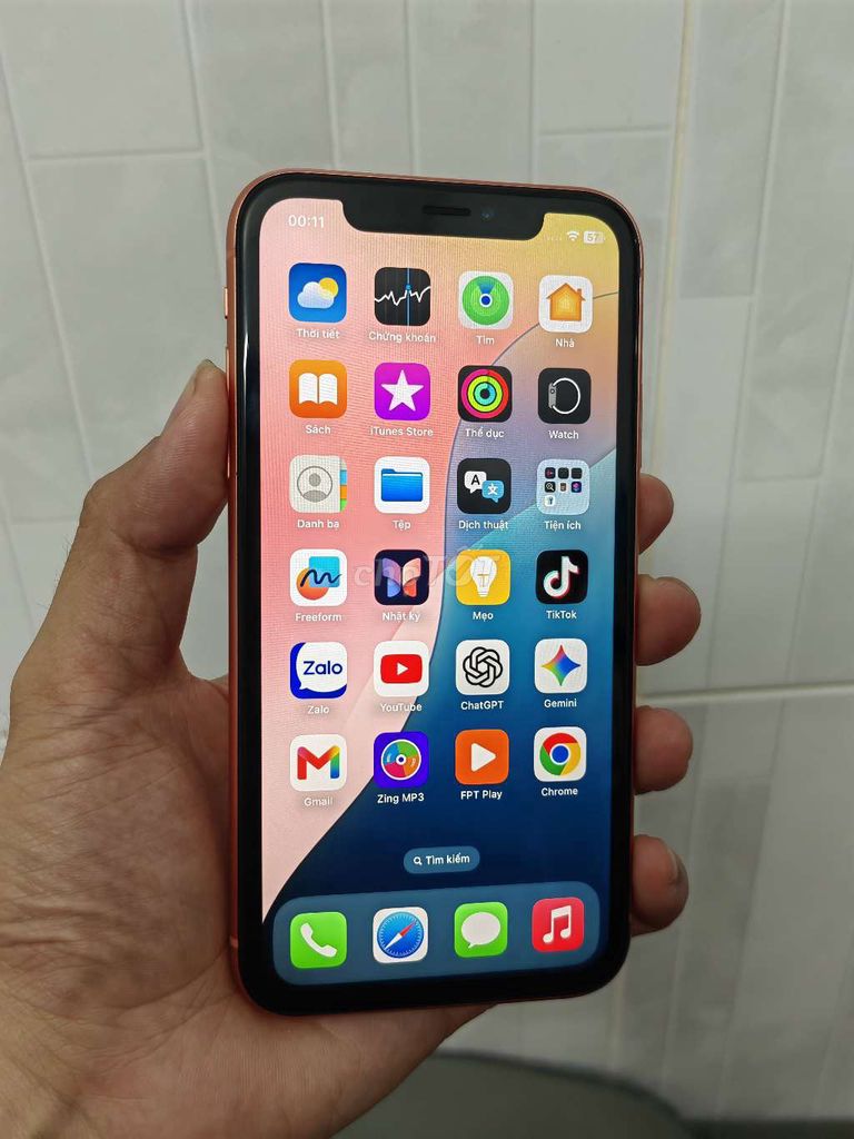Cần bán iPhone XR 128GB Cam máy đẹp quốc tế. Mua bán Điện thoại tại Quận 8 Tp Hồ Chí Minh được đăng bởi Khang Lee hình 1