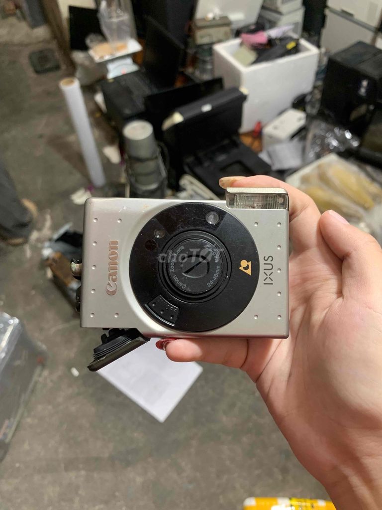 Máy ảnh Canon IXUS Bạc. Mua bán Máy ảnh, Máy quay tại Quận Gò Vấp Tp Hồ Chí Minh được đăng bởi ngoc nk hình 1