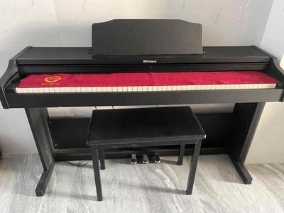 Piano Điện Roland RP-102 Mới 99% - hàng malaysia