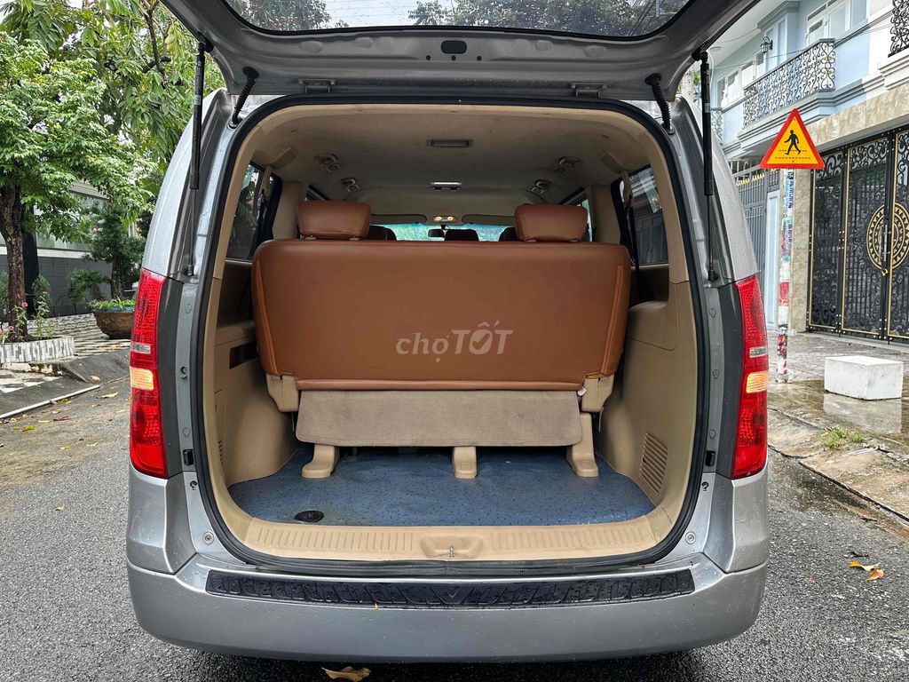 Hyundai Starex máy dầu 2017 9 Chỗ - Gia đình dùng. Mua bán Ô tô tại Quận Bình Tân Tp Hồ Chí Minh được đăng bởi Xe Hồng Minh hình 15
