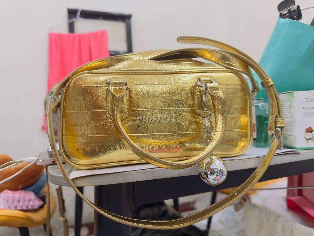 Túi xách nữ thời trang vuông. Mua bán Túi xách tại Quận Thanh Xuân Hà Nội được đăng bởi Selena Shop hình 1