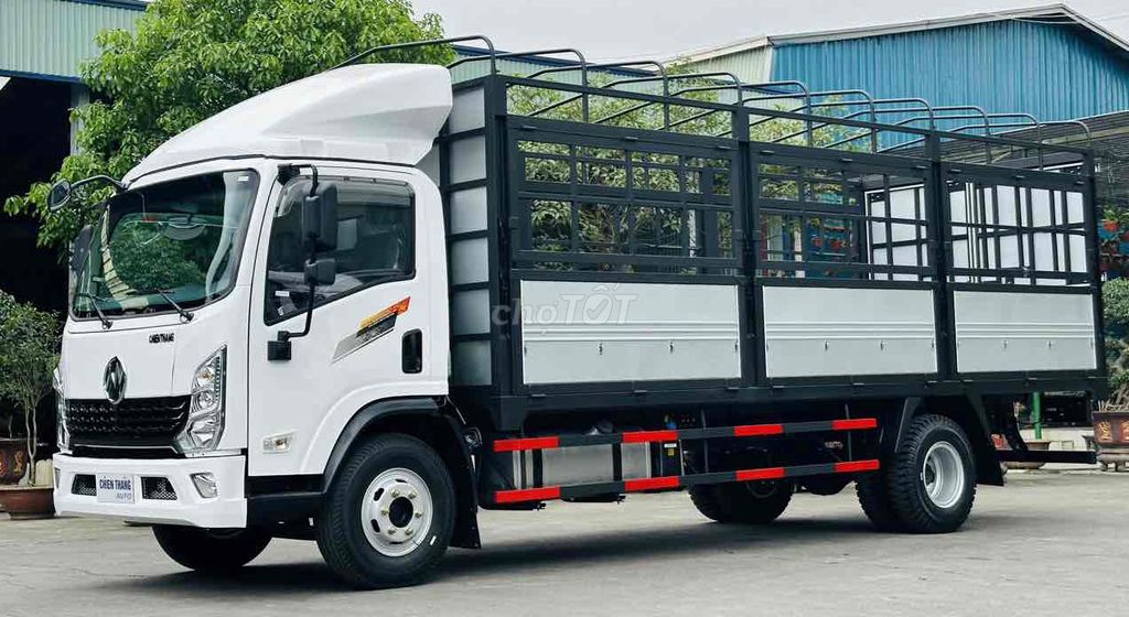 xe tải 8100kg thùng 6,3m đời 2024 động cơ 118kw