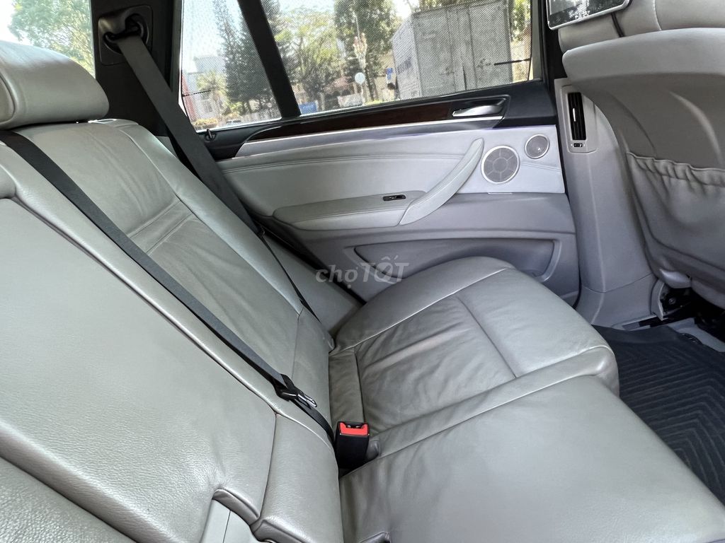 BMW X5 20***0 km. Mua bán Ô tô tại Thành phố Bảo Lộc Lâm Đồng được đăng bởi Trung tâm mua bán ÔTÔ  XE MÁY Ngọc Ánh hình 19