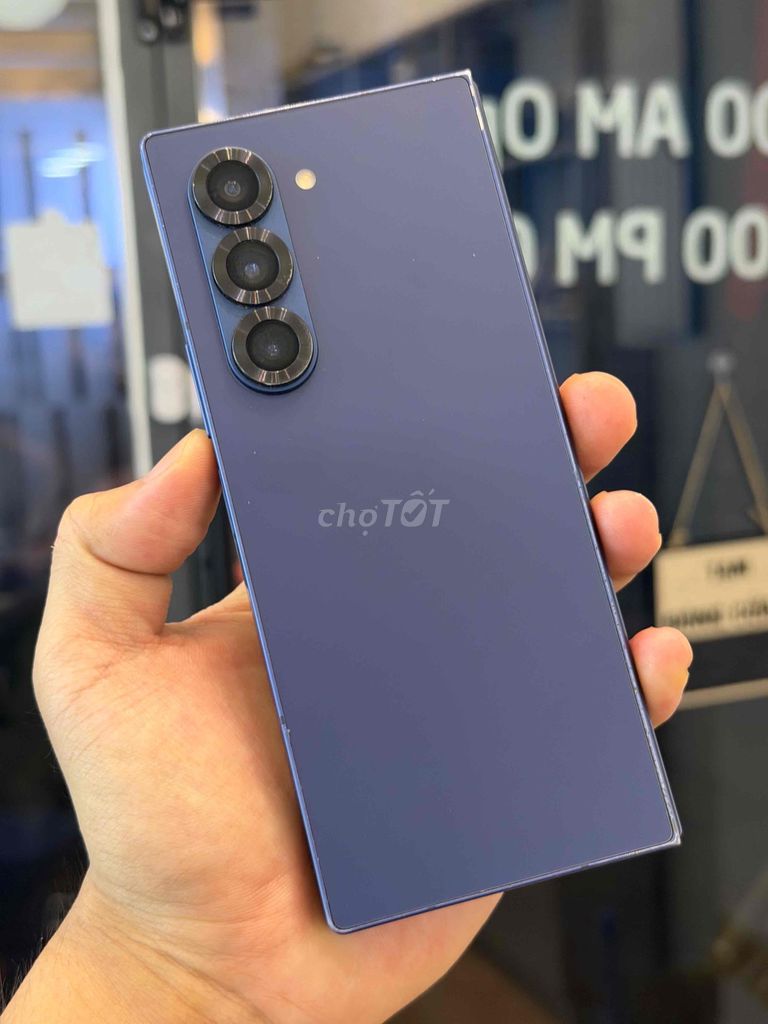 Samsung Galaxy Z Fold6 256GB Xanh 98%. Mua bán Điện thoại tại Quận 3 Tp Hồ Chí Minh được đăng bởi Phone2Hand hình 1