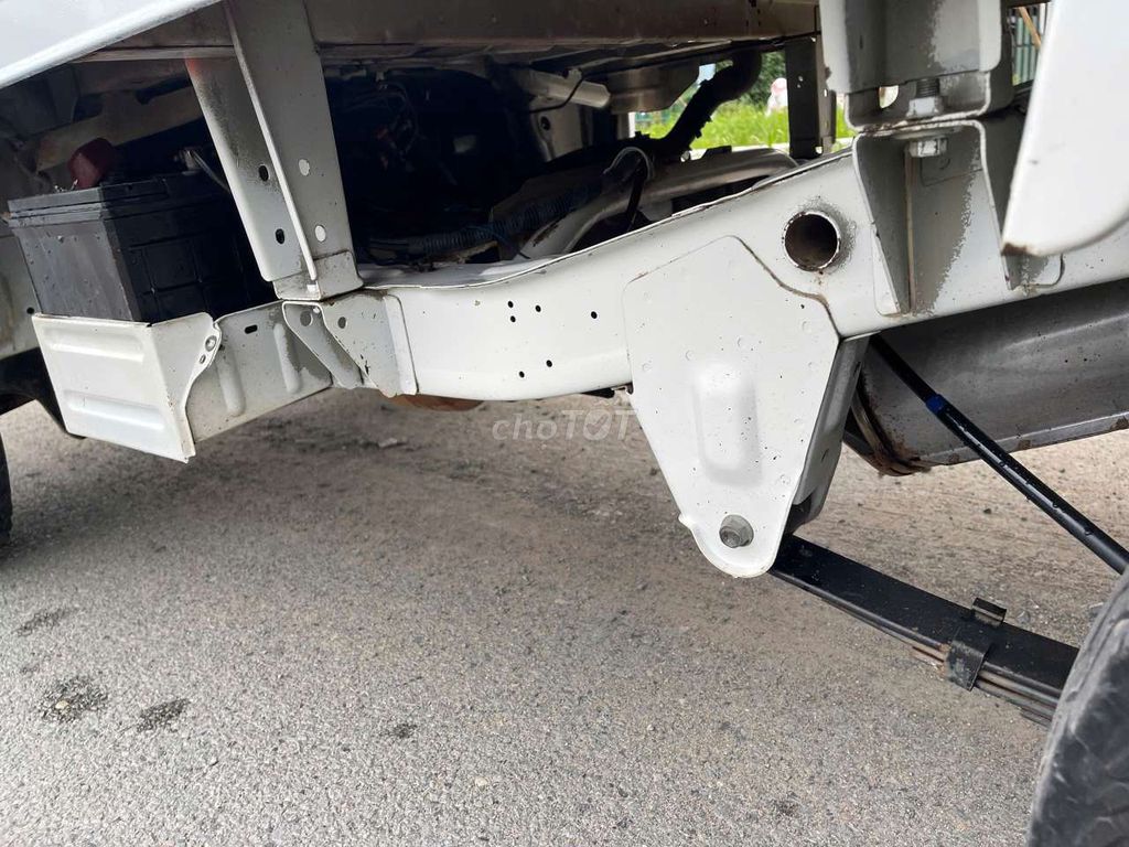 Bán suzuki 560kg đời 2015 thùng kín 1m9. Mua bán Xe tải, xe ben tại Thành phố Thuận An Bình Dương được đăng bởi Hồ Xe Tải hình 8