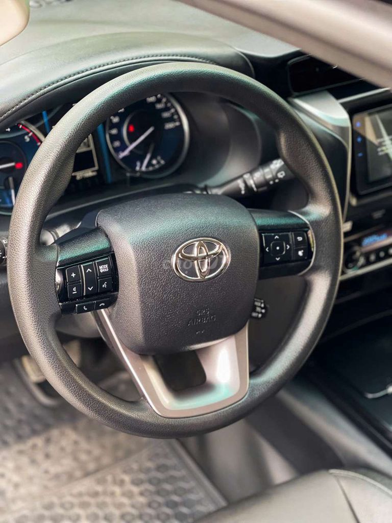 Toyota Fortuner 2.4L 4x2 AT 2024- 27000 km. Mua bán Ô tô tại Quận Long Biên Hà Nội được đăng bởi Trường AN NAM AUTO hình 11