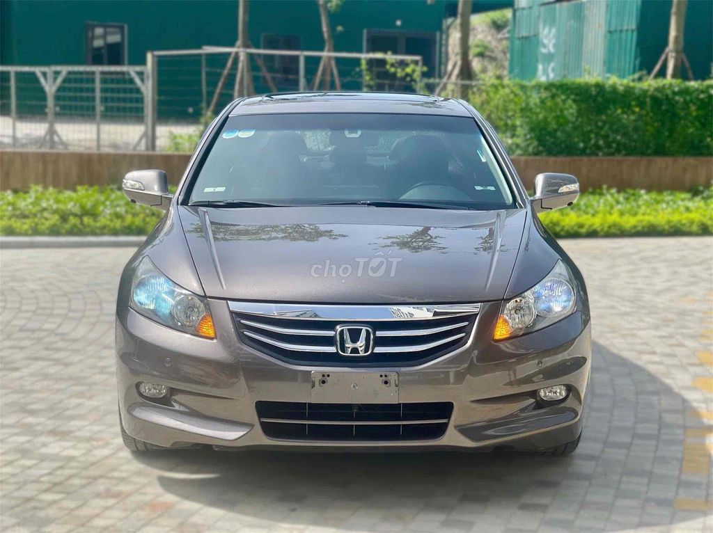 Honda Accord 2012 3.5 AT - 67000 km. Mua bán Ô tô tại Quận Long Biên Hà Nội được đăng bởi Mr Tài Oto hình 1