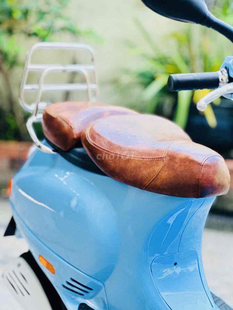 VESPA ET8 150CC ITALY NHẬP Ý BSTP CỰC ĐẸP. Mua bán Xe máy tại Quận 12 Tp Hồ Chí Minh được đăng bởi Ta Thanh Thai hình 3
