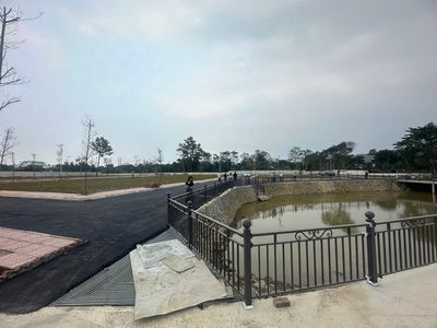 Bán đất hạ tầng đẹp nhất Hòa Lạc giá siêu đẹp. Mua bán đất tại Thị xã Sơn Tây Hà Nội được đăng bởi Cường bđs ven đô