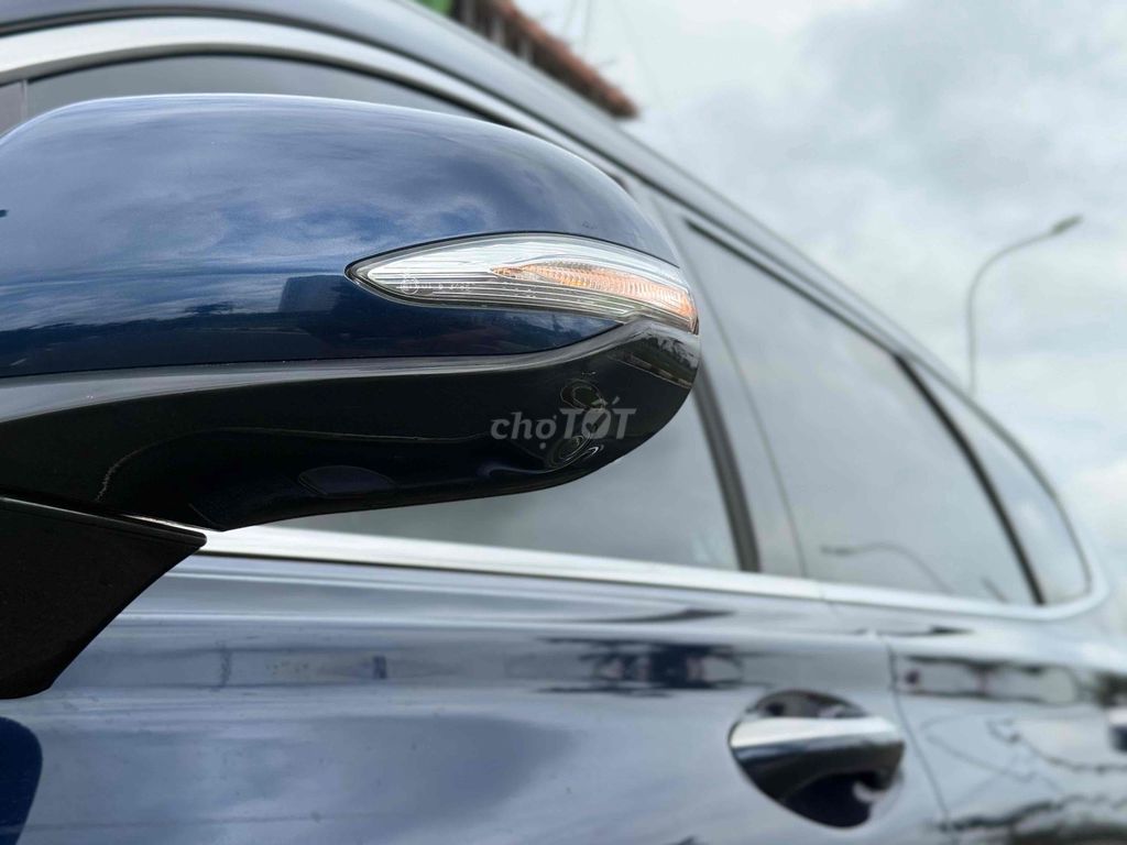 Hyundai Santa Fe 2019 2.2L AT 4WD - 34000 km full. Mua bán Ô tô tại Quận 12 Tp Hồ Chí Minh được đăng bởi Nguyễn Thanh Phước hình 9