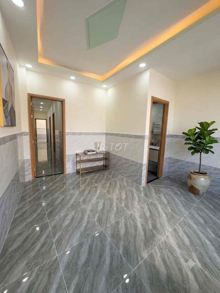 Дом на Le Trong Tan, Pham Dang Giang, рядом с Aeon Tan Phu, 90 кв.м