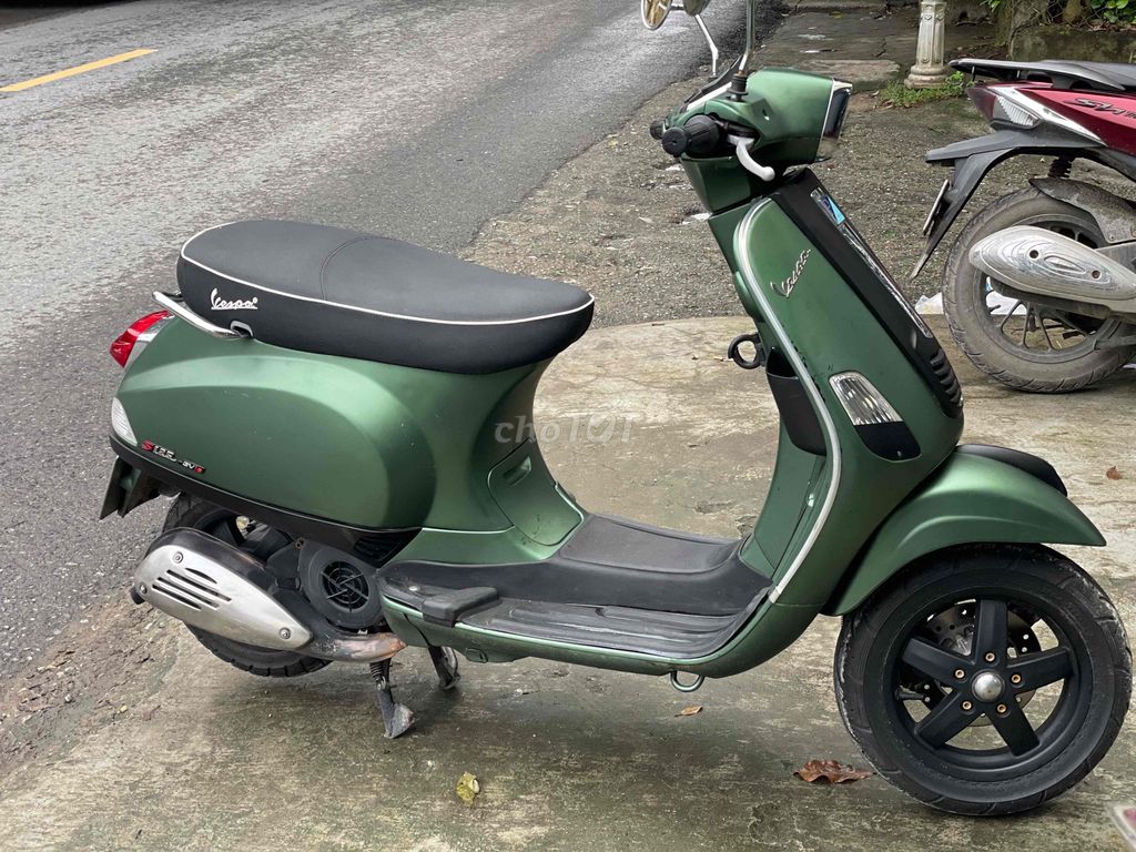 Bán xe Vespa đèn vuông. Mua bán Xe máy tại Thành phố Huế Thừa Thiên Huế được đăng bởi quang toàn hình 3