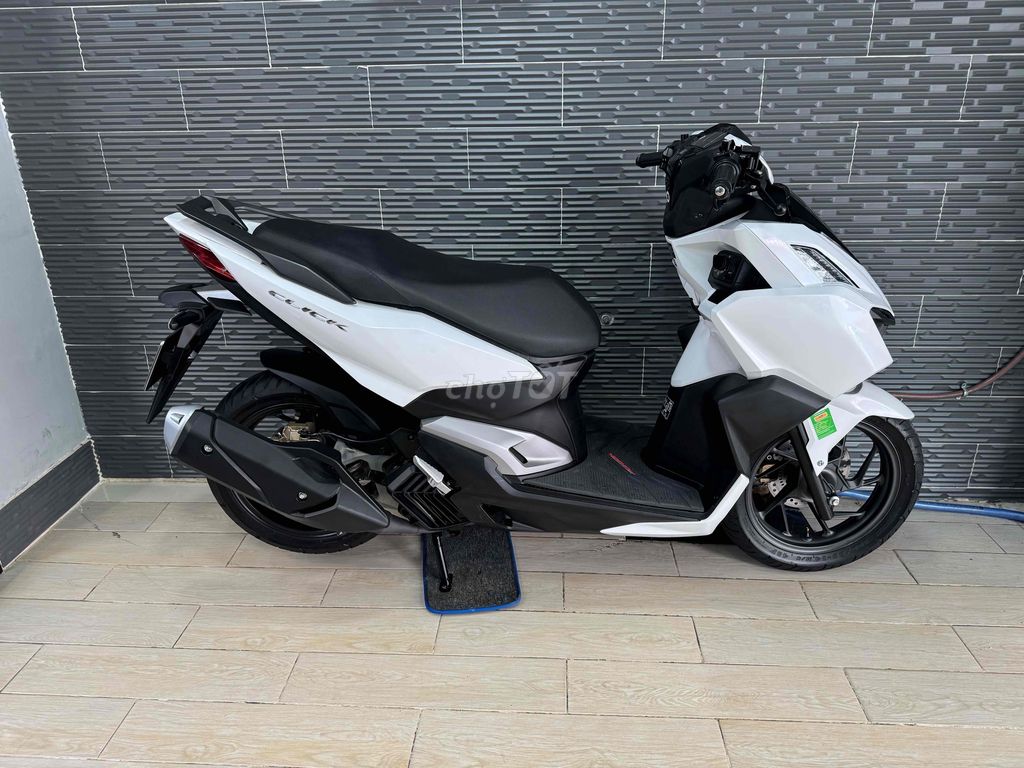 Honda Vario 160 abs trắng Đen date 2023  Bs HCM. Mua bán Xe máy tại Quận Bình Thạnh Tp Hồ Chí Minh được đăng bởi kelwin hình 5