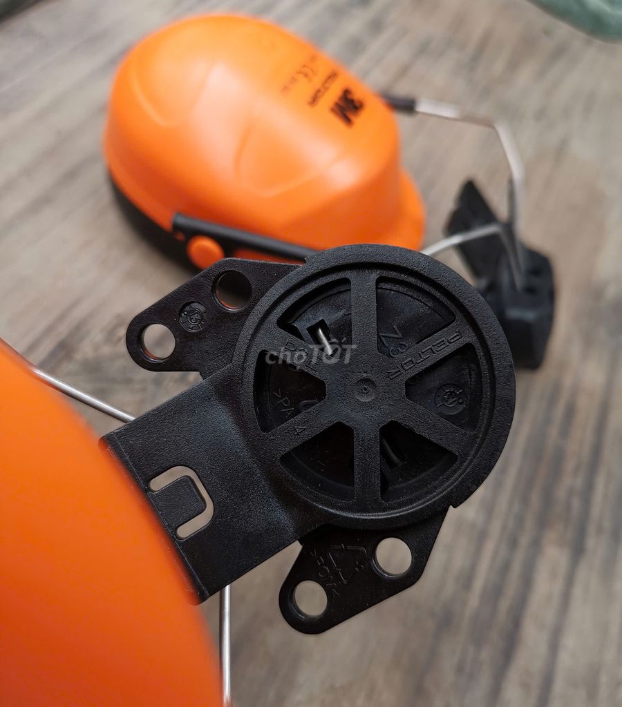 Chụp tai chống ồn 3M PELTOR H31A Cam. Mua bán Đồ chuyên dụng, Giống nuôi trồng tại Quận Hai Bà Trưng Hà Nội được đăng bởi DUYKHANH5445 hình 1
