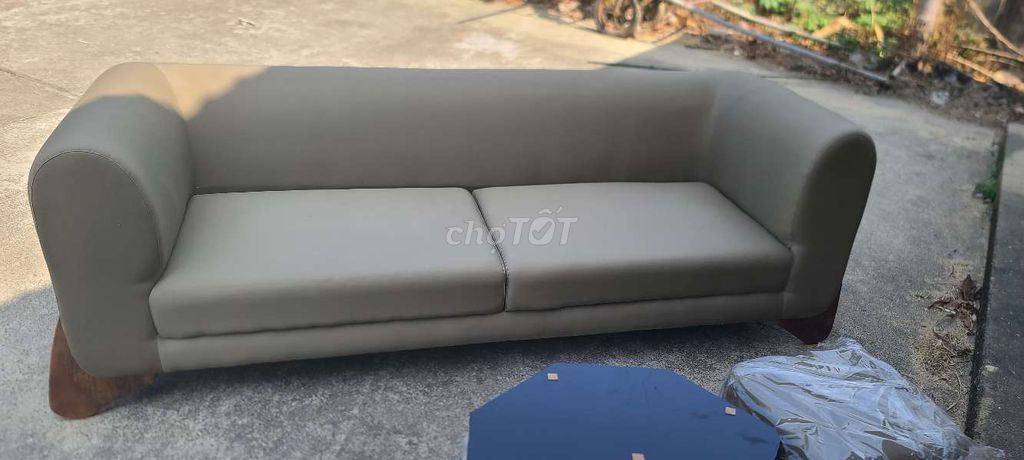 Bộ sofa Vải Nâu Hiện đại 2.2m. Mua bán Bàn ghế tại Huyện Hòa Vang Đà Nẵng được đăng bởi 777 Dxt hình 1