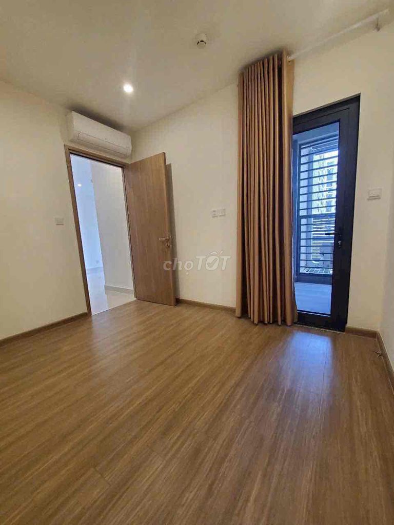 CHO THUÊ CĂN HỘ VINHOMES GRAND PARK 2PN BẾP RÈM