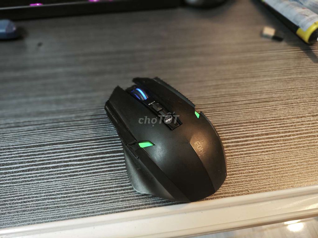 Chuột game không dây Fuhlen X100 mới hơn 1tr. Mua bán Phụ kiện (Màn hình, Chuột...) tại Quận 6 Tp Hồ Chí Minh được đăng bởi CQH hình 1