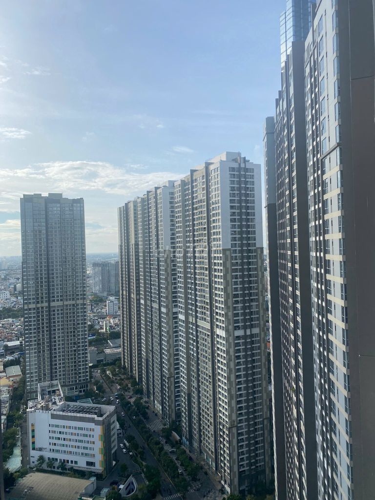 CĂN HỘ 81M2-2PN-9TY5 TẠI VINHOME CENTRAL LANDMARK 81 BÌNH THẠNH