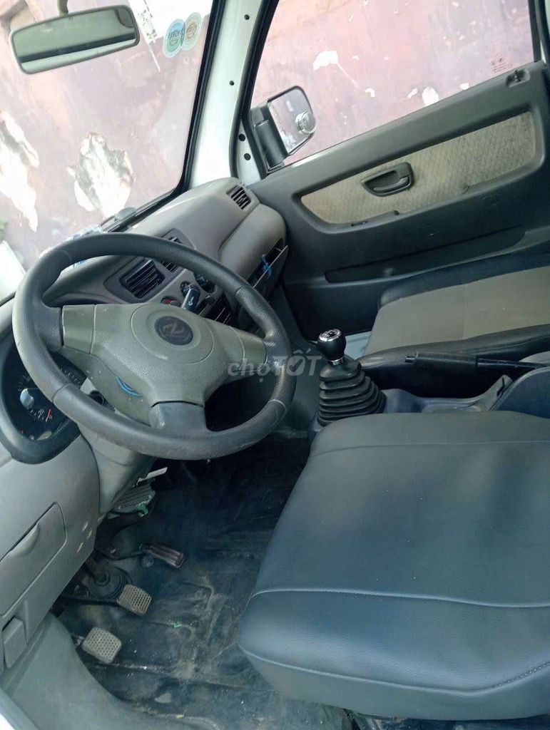 BÁN Gấp Dongben 810kg đời 2019 thùng bạt 2m5. Mua bán Xe tải, xe ben tại Thành phố Thuận An Bình Dương được đăng bởi Xe tải Bình Dương hình 3