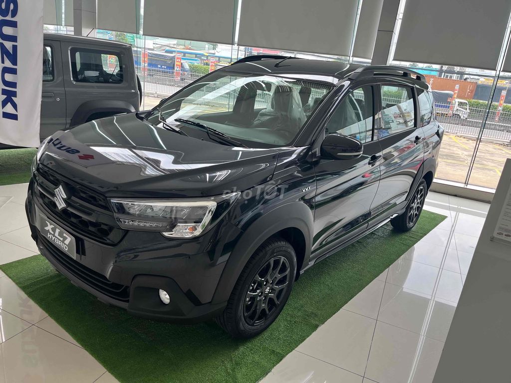 Suzuki XL7 Black Edition đặc biệt LIÊN HỆ ĐĂT XE. Mua bán Ô tô tại Quận 12 Tp Hồ Chí Minh được đăng bởi SUZUKI VIỆT LONG  hình 3