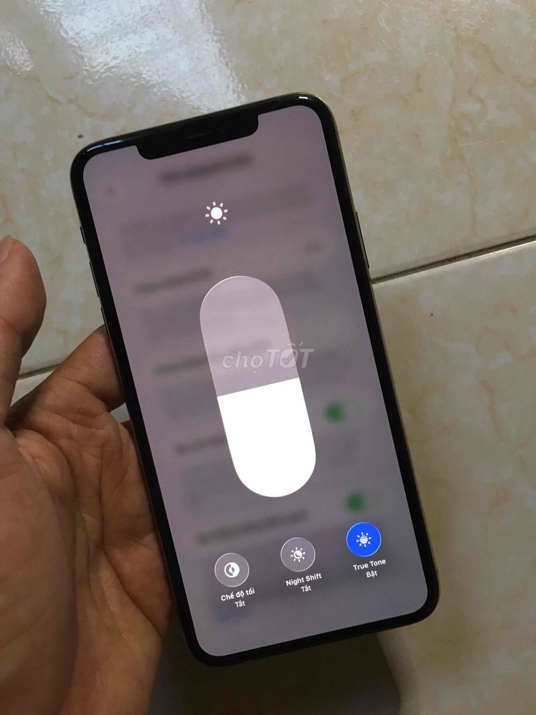 Apple iPhone 11 Pro Max 64GB Vàng. Mua bán Điện thoại tại Quận Tây Hồ Hà Nội được đăng bởi Viet hình 1
