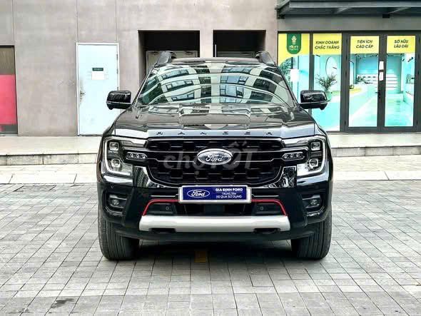 Ford Ranger Stormtrak 2025 Đen 16.000 km. Mua bán Ô tô tại Quận 12 Tp Hồ Chí Minh được đăng bởi Như Quỳnh Ford hình 3