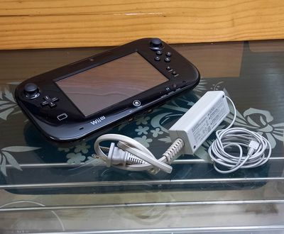Phụ kiện Wii U: tay gamepad WiiU