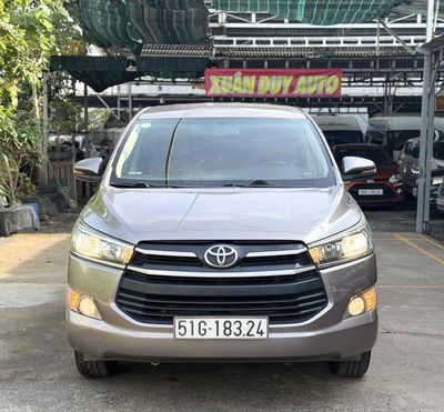 Toyota Innova 2.0E MT 2018 Số sàn Nâu