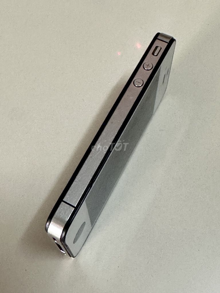 Apple iPhone 4S 16GB Trắng. Mua bán Điện thoại tại Quận Hải Châu Đà Nẵng được đăng bởi Siêu phẩm hình 1