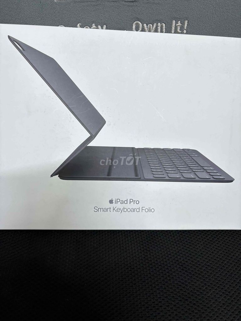 Bàn phím Apple Smart Keyboard Folio 12.9. Mua bán Phụ kiện (Màn hình, Chuột...) tại Quận 1 Tp Hồ Chí Minh được đăng bởi Leon hình 1