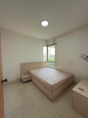 chung cư yên tĩnh sạch sẽ thoáng mát thuận tiện đi học đi chơi mua săm