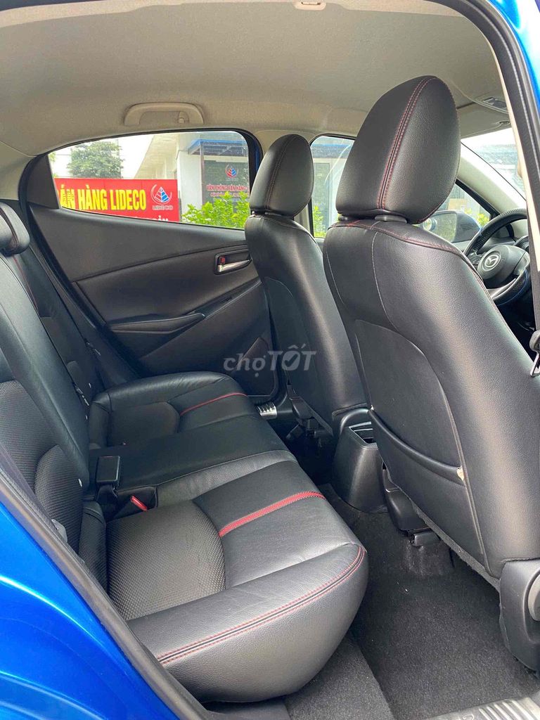 Mazda 2 2015 hatback - 8 km ( nhập Thái). Mua bán Ô tô tại Quận Nam Từ Liêm Hà Nội được đăng bởi nguyễn trần Nam hình 7