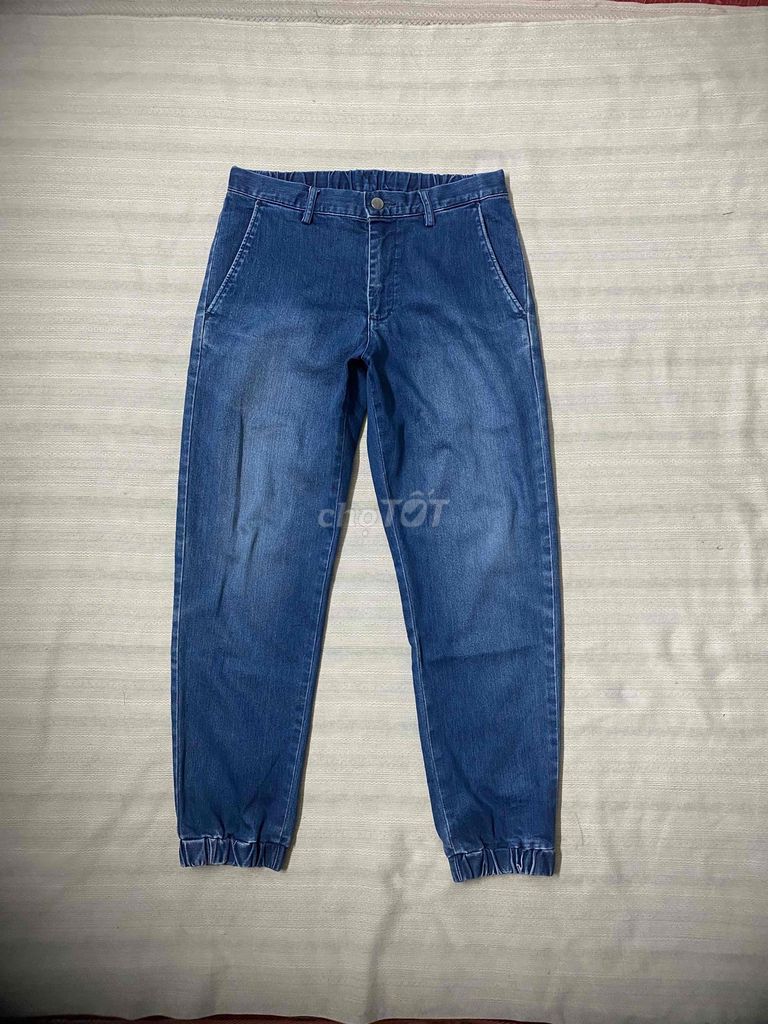 Quần jean nam Uniqlo size 30-31. Mua bán Quần áo tại Thành phố Tân An Long An được đăng bởi Shop 3986 hình 1