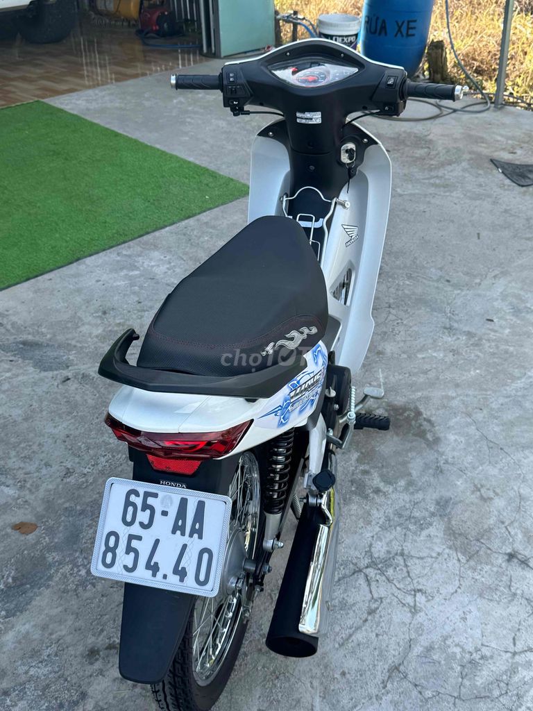 WAVE 50cc Trắng Đi 700km. Mua bán Xe máy tại Huyện Thới Lai Cần Thơ được đăng bởi XE MÁY QUAN QUÂN hình 12