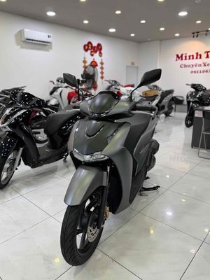 Honda SH160i ABS 2026 Xám 3000 km