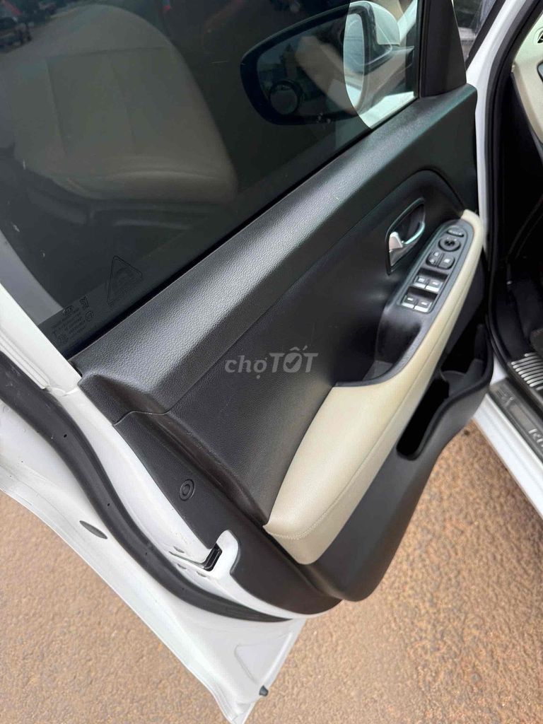 Kia Rondo 2018 Số sàn màu Trắng. Mua bán Ô tô tại Thành phố Pleiku Gia Lai được đăng bởi Dinh Trung  hình 10