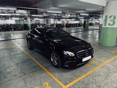 Mercedes-Benz E200 2020 Độ mâm S400 Đen