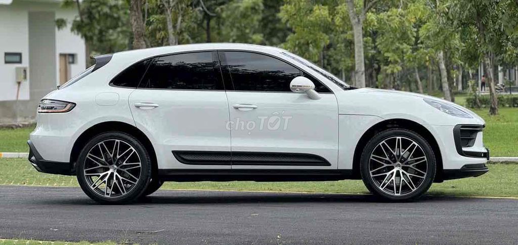 Cần Bán Chiếc Porsche MaCan Model 2025 like new. Mua bán Ô tô tại Quận 7 Tp Hồ Chí Minh được đăng bởi Hoàng Trung hình 6