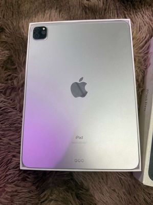 iPad Pro M1 2021 128GB Quốc Tế - Pin 90%. Mua bán Máy tính bảng tại Quận Gò Vấp Tp Hồ Chí Minh được đăng bởi Đắc Hoài